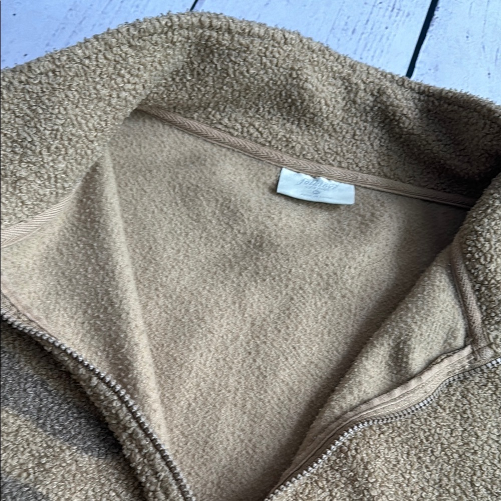 Women’s TAYLOR SWIFT Folklore Album  Sherpa Sweater Size 4X - Picture 8 of 9